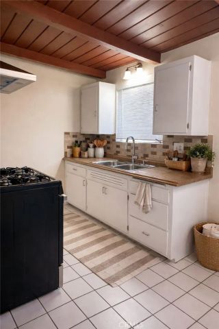 2316 S Carmelina, Los Angeles, CA 90064