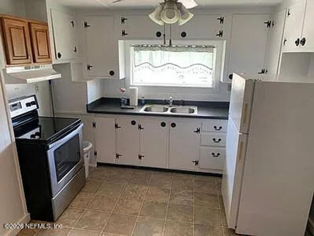 720 WALNUT Street, Green Cove Springs, FL 32043