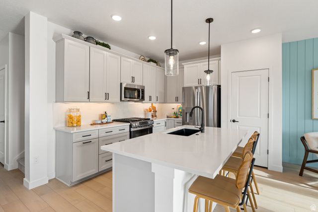 11349 S LAKE RUN RD, South Jordan, UT 84009