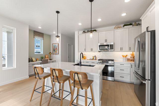 11349 S LAKE RUN RD, South Jordan, UT 84009