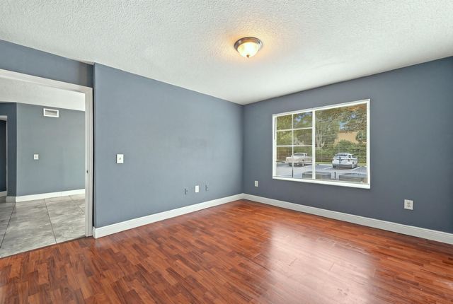 4041 San Marino Boulevard 105, West Palm Beach, FL 33409