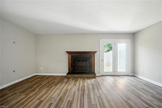 3919 Lantana PL, Virginia Beach, VA 23456