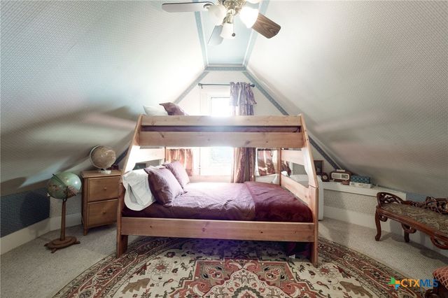 606 S Key Avenue, Lampasas, TX 76550