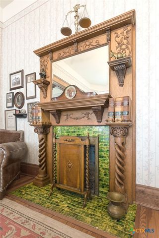 606 S Key Avenue, Lampasas, TX 76550