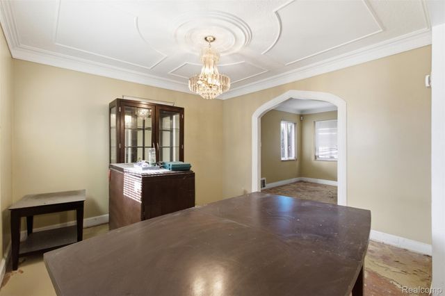 17206 Snowden Street, Detroit, MI 48235