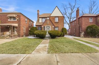 17206 Snowden Street, Detroit, MI 48235