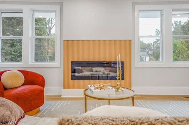 36 Minton Ave, Chatham Boro, NJ 07928