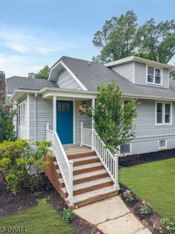 36 Minton Ave, Chatham Boro, NJ 07928