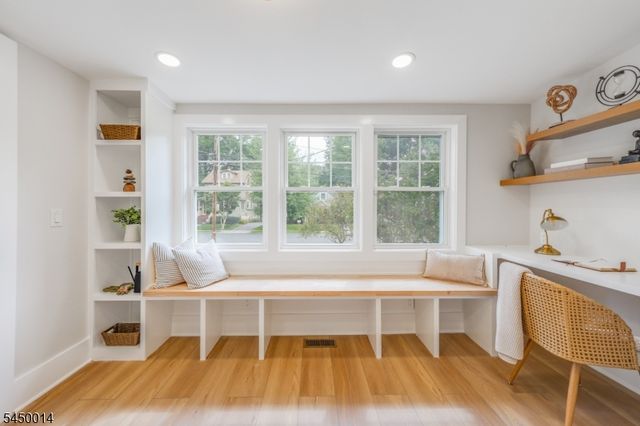 36 Minton Ave, Chatham Boro, NJ 07928