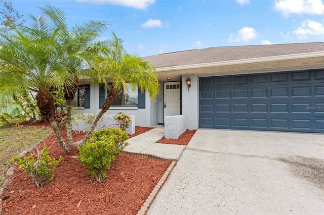 5002 PENNSBURY DRIVE, Tampa, FL 33624