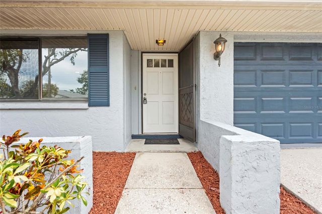 5002 PENNSBURY DRIVE, Tampa, FL 33624