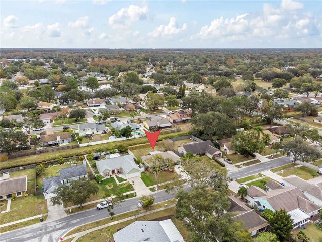 5002 PENNSBURY DRIVE, Tampa, FL 33624