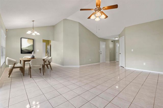 5002 PENNSBURY DRIVE, Tampa, FL 33624