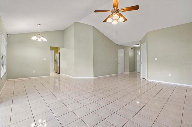 5002 PENNSBURY DRIVE, Tampa, FL 33624