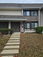 1239 SAN SIMEON Drive, Hanover Park, IL 60133