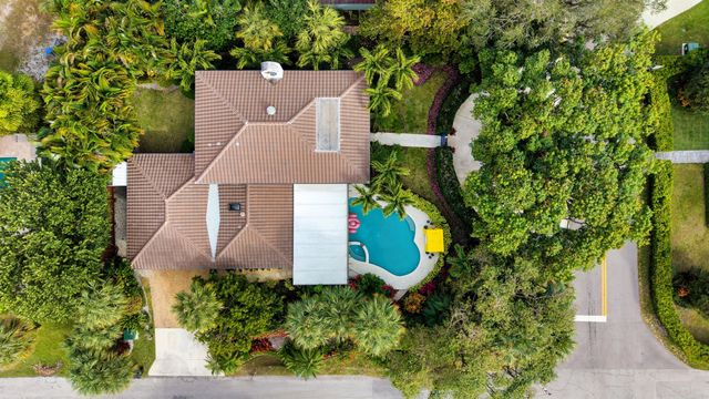 504 NE 8th Avenue, Delray Beach, FL 33483