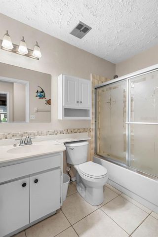 2125 HAILSTONE CIRCLE, Sun City Center, FL 33573