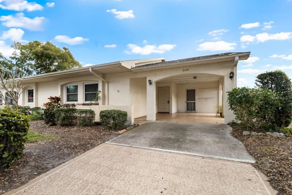 2125 HAILSTONE CIRCLE, Sun City Center, FL 33573