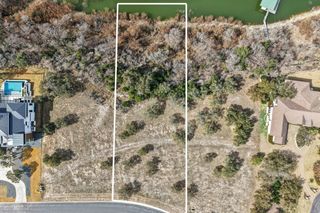 3100 Kahala Sunset DR, Spicewood, TX 78669