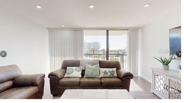 400 ISLAND WAY 210, Clearwater Beach, FL 33767