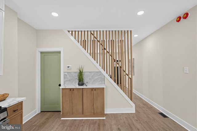 831 LIVINGSTON ST, Philadelphia, PA 19125