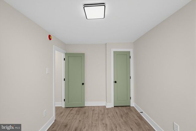 831 LIVINGSTON ST, Philadelphia, PA 19125