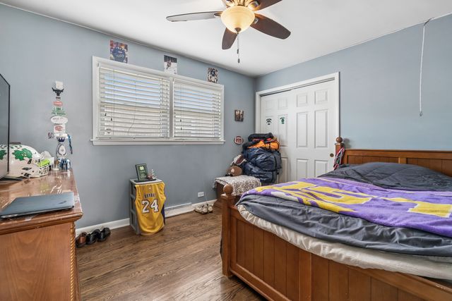 7738 W Clarence Avenue, Chicago, IL 60631