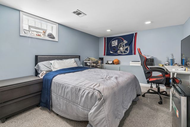 7738 W Clarence Avenue, Chicago, IL 60631