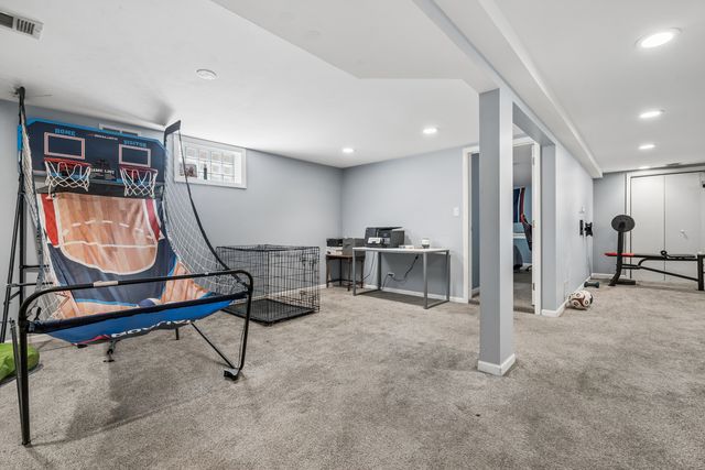 7738 W Clarence Avenue, Chicago, IL 60631