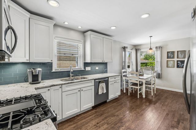 7738 W Clarence Avenue, Chicago, IL 60631