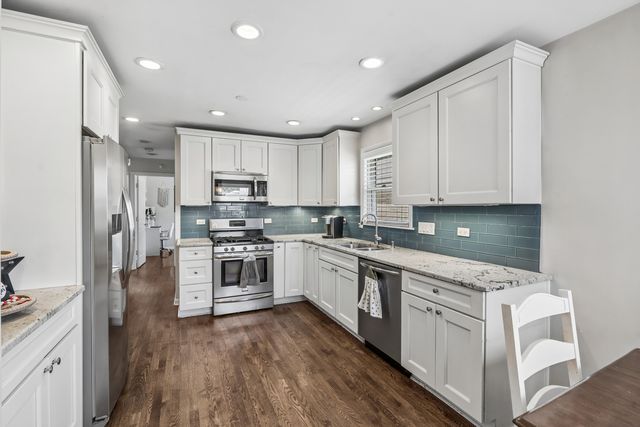 7738 W Clarence Avenue, Chicago, IL 60631