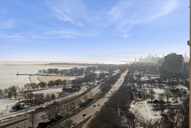 5555 N Sheridan Road 1716, Chicago, IL 60640