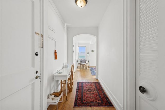 5555 N Sheridan Road 1716, Chicago, IL 60640