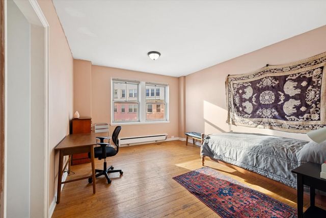 5555 N Sheridan Road 1716, Chicago, IL 60640