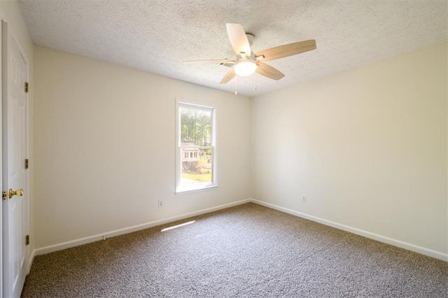 555 Heritage Woods Drive NE, Dacula, GA 30019