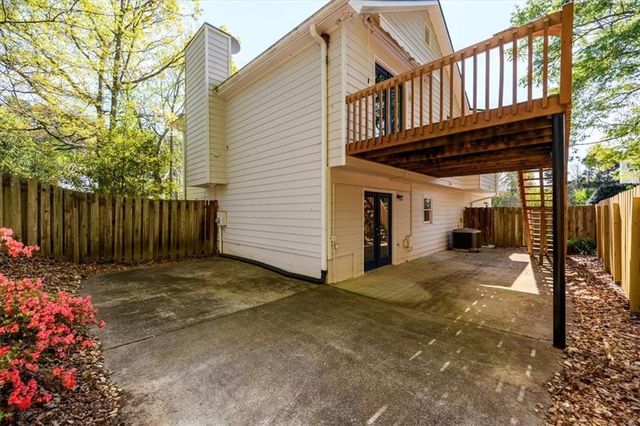 555 Heritage Woods Drive NE, Dacula, GA 30019