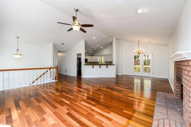 555 Heritage Woods Drive NE, Dacula, GA 30019