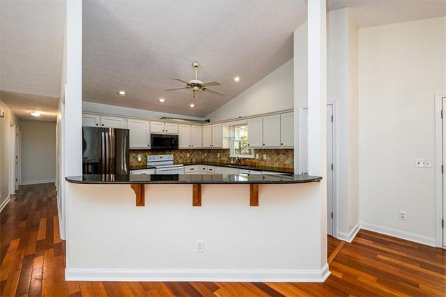 555 Heritage Woods Drive NE, Dacula, GA 30019