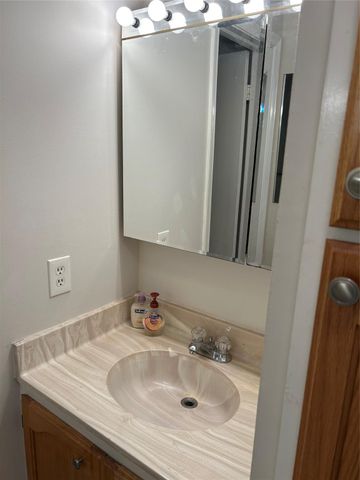 180 Cypress Club Dr 814, Pompano Beach, FL 33060