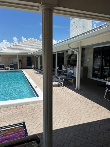 180 Cypress Club Dr 814, Pompano Beach, FL 33060