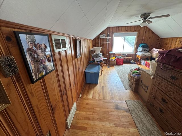 1930 Leblanc Avenue, Lincoln Park, MI 48146