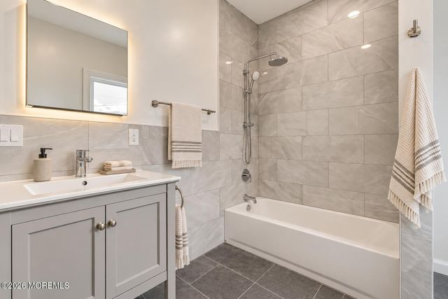 118 Beachway Avenue, Keansburg, NJ 07734