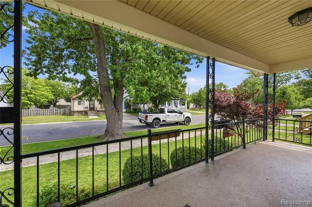 1630 Gordon Street, Port Huron, MI 48060