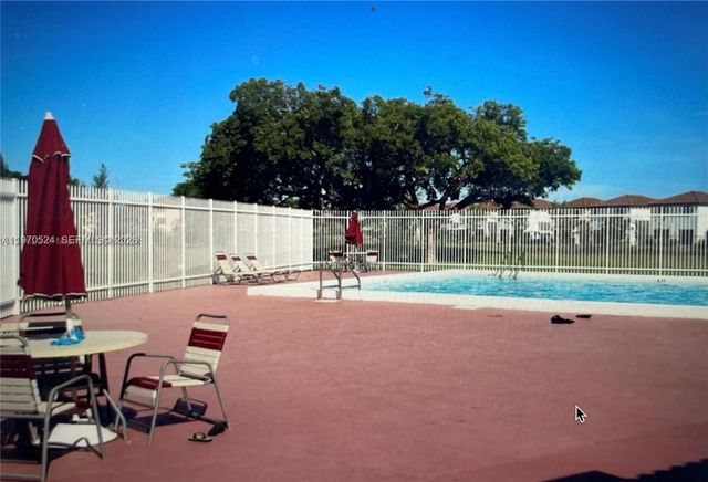 3470 Foxcroft Rd 307, Miramar, FL 33025