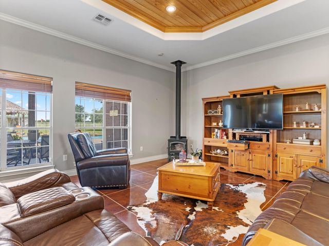 10630 Brinkmeyer Road, Needville, TX 77461