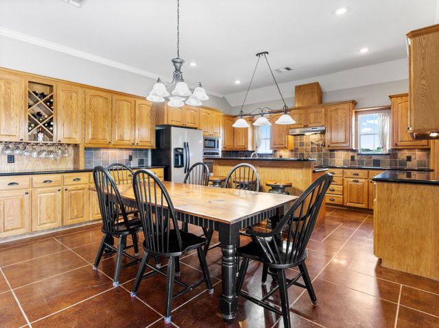 10630 Brinkmeyer Road, Needville, TX 77461