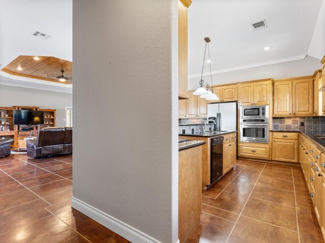 10630 Brinkmeyer Road, Needville, TX 77461