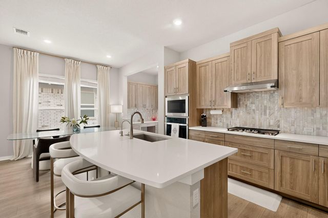 1008 Summer GLN, Georgetown, TX 78628