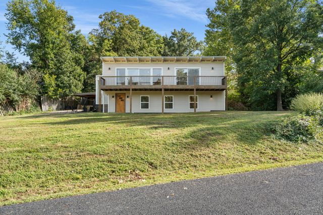 2016 LOVEJOY LN, Columbia, MO 65202