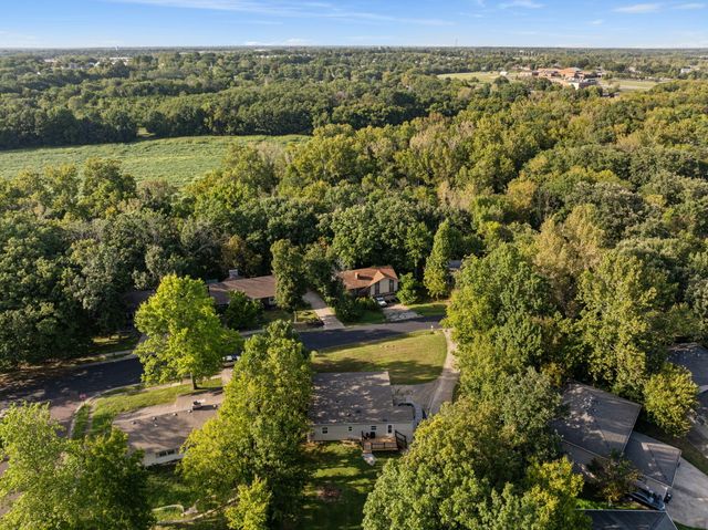 2016 LOVEJOY LN, Columbia, MO 65202